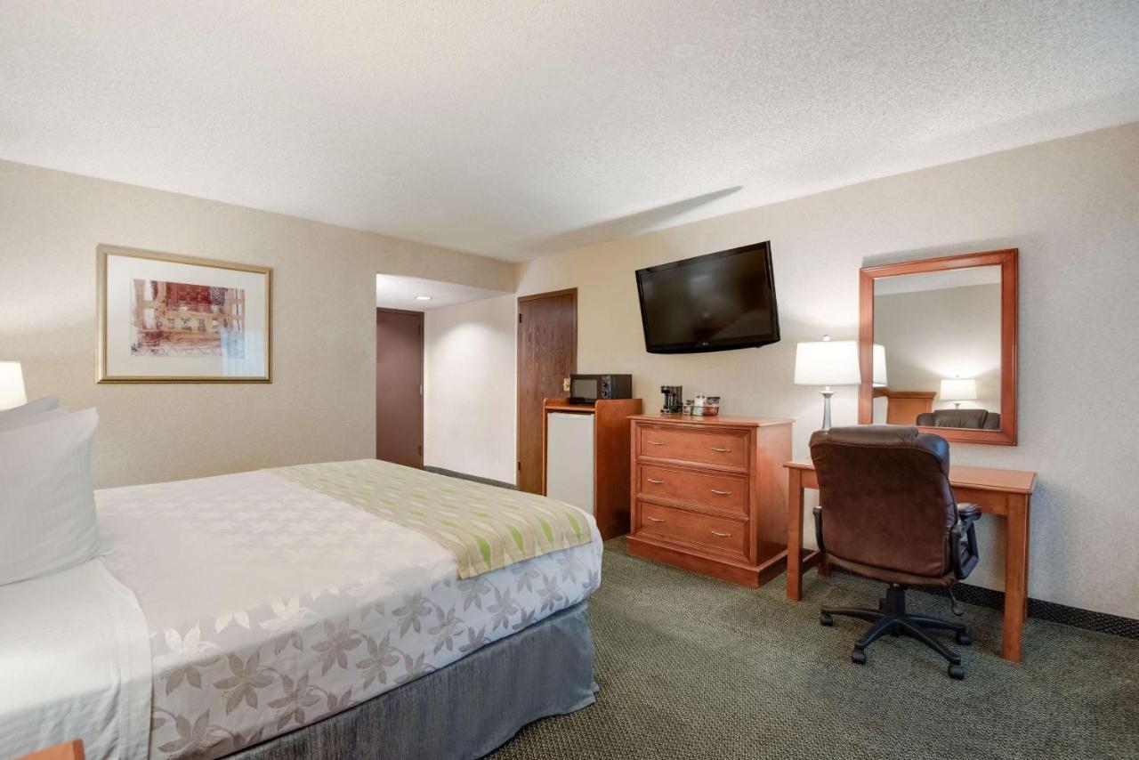 Surestay Plus Hotel By Best Western Reno Airport Экстерьер фото