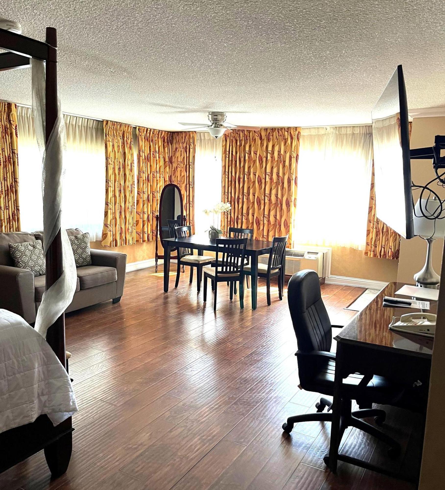 Surestay Plus Hotel By Best Western Reno Airport Экстерьер фото