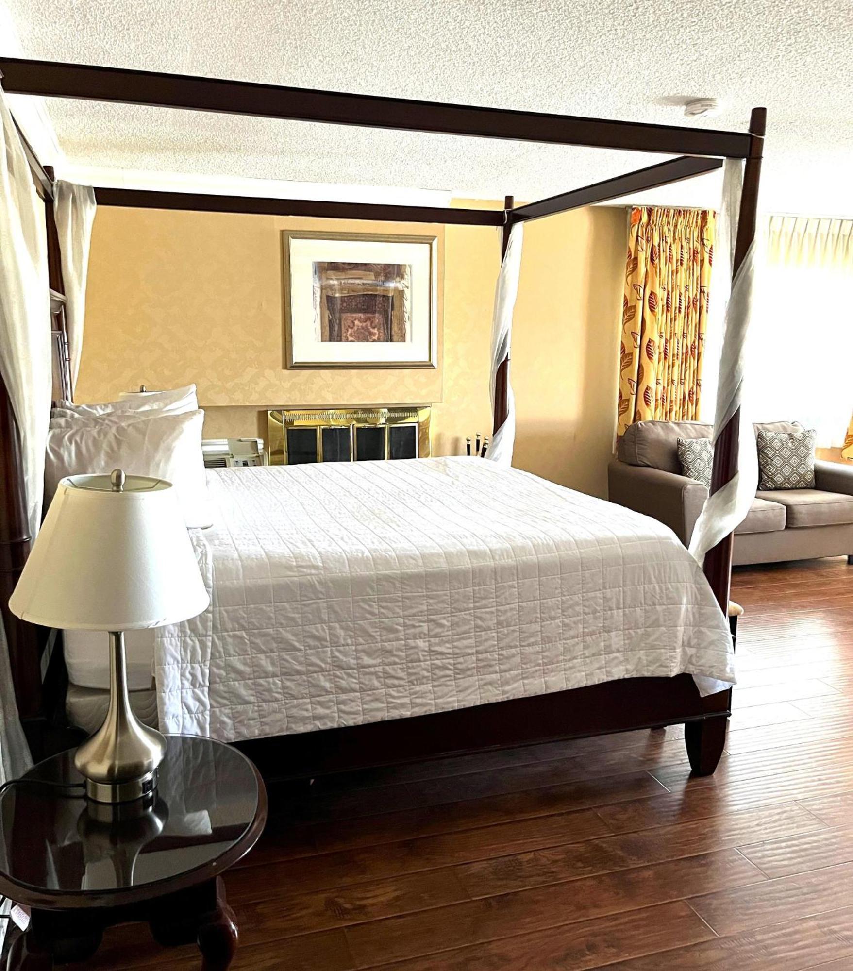 Surestay Plus Hotel By Best Western Reno Airport Экстерьер фото